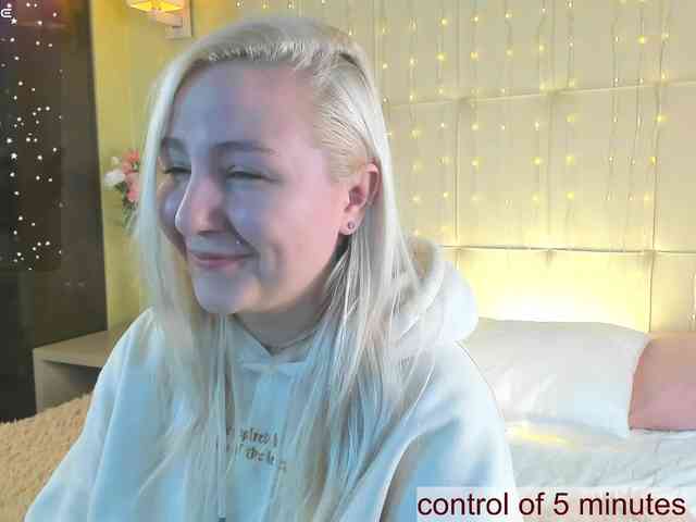 Debbie-Taylor webcam