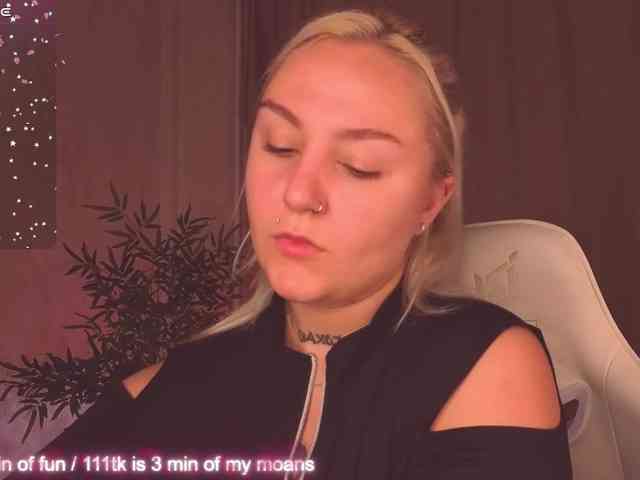 Debbie-Taylor webcam