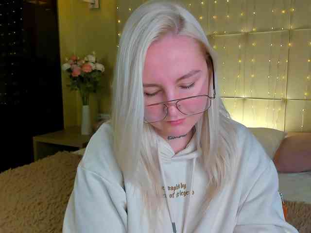 Debbie-Taylor webcam