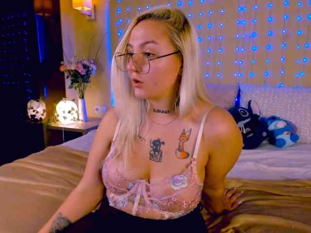 Debbie-Taylor webcam