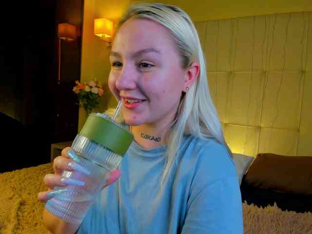 Debbie-Taylor webcam