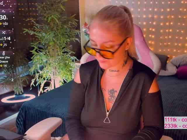 Debbie-Taylor webcam