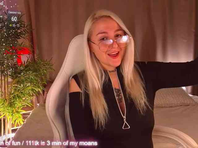 Debbie-Taylor webcam