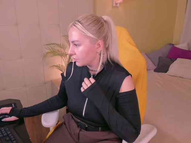 Debbie-Taylor webcam