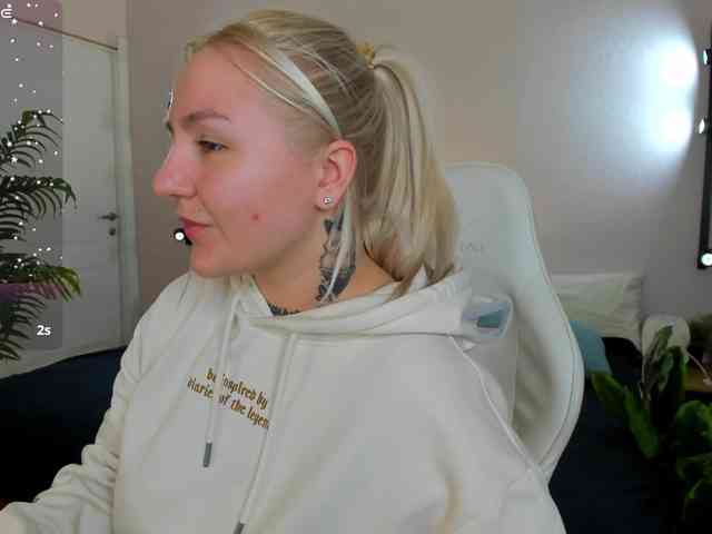 Debbie-Taylor webcam