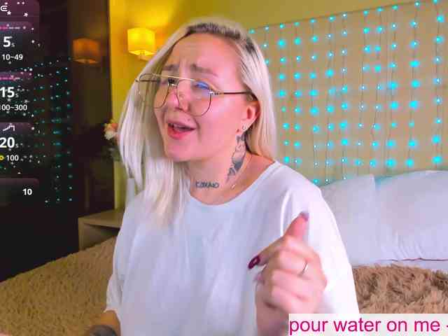 Debbie-Taylor webcam