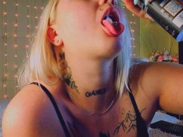 Debbie-Taylor webcam