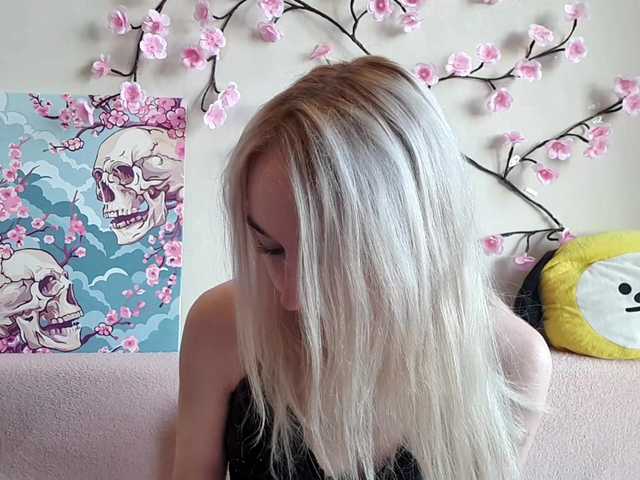 MisaMew live cam on BongaCams