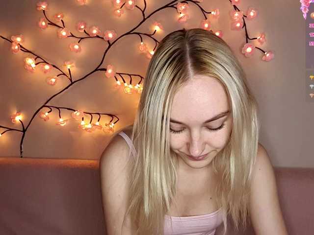 MisaMew live cam on BongaCams