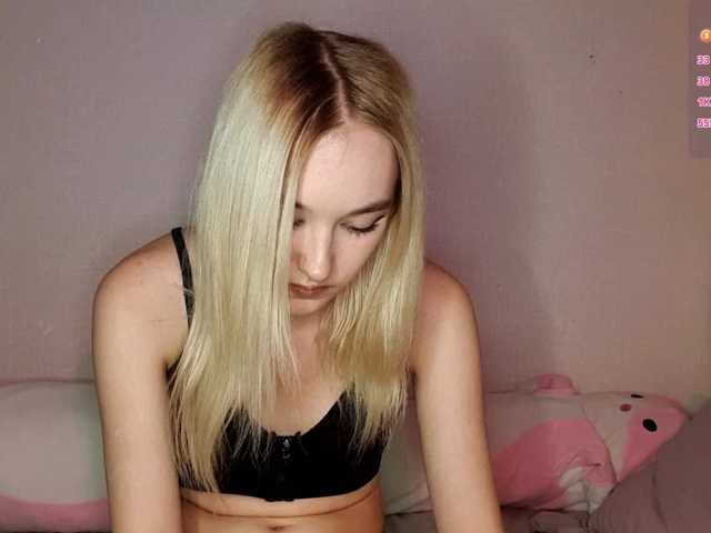 MisaMew live cam on BongaCams
