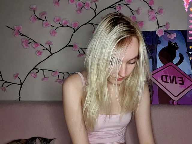 MisaMew live cam on BongaCams