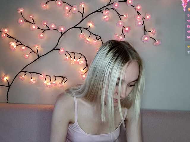 MisaMew live cam on BongaCams