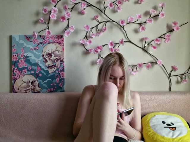 MisaMew live cam on BongaCams