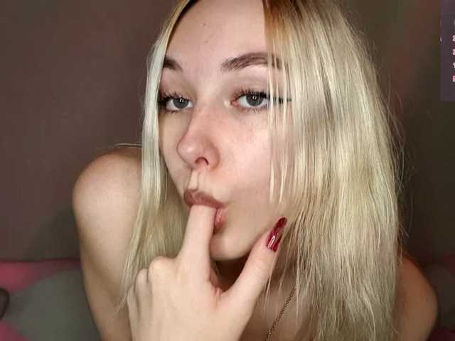 MisaMew live cam on BongaCams