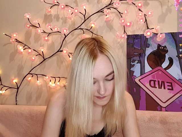 MisaMew live cam on BongaCams