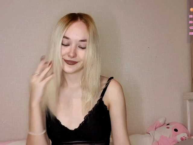 MisaMew live cam on BongaCams
