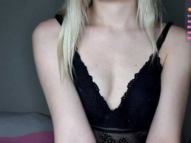 MisaMew live cam on BongaCams