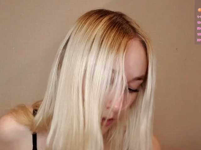 MisaMew live cam on BongaCams