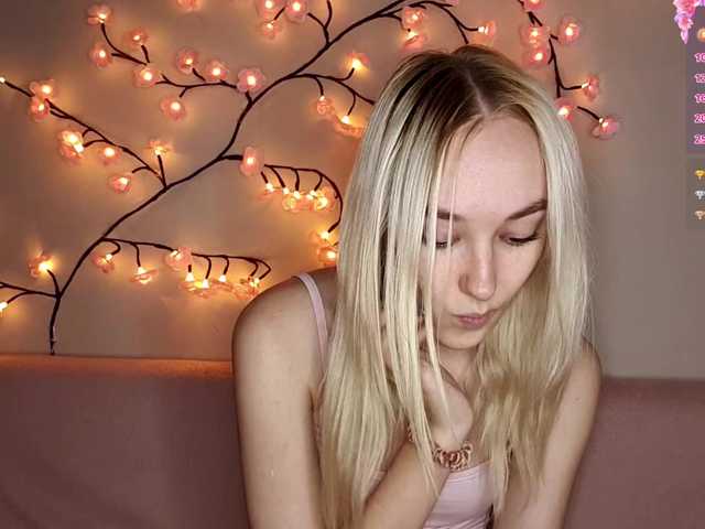 MisaMew live cam on BongaCams