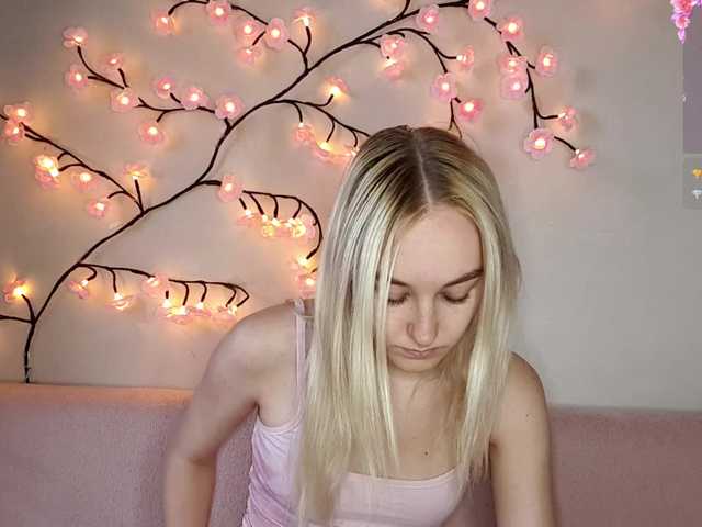 MisaMew live cam on BongaCams