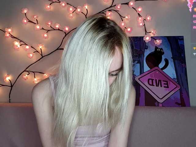 MisaMew live cam on BongaCams