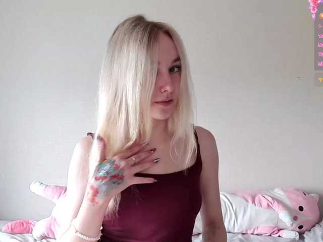MisaMew live cam on BongaCams