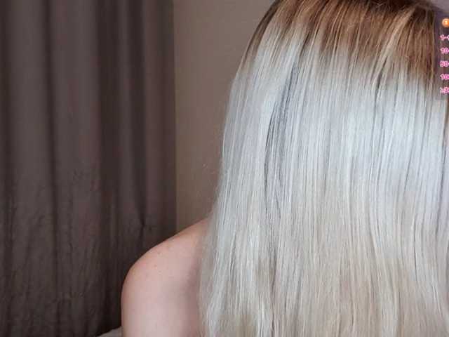 MisaMew live cam on BongaCams