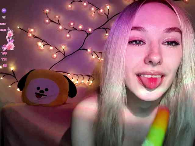 MisaMew webcam