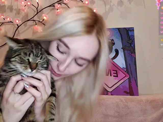 MisaMew webcam