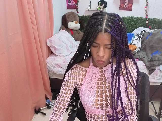 Thianahorny live cam on BongaCams