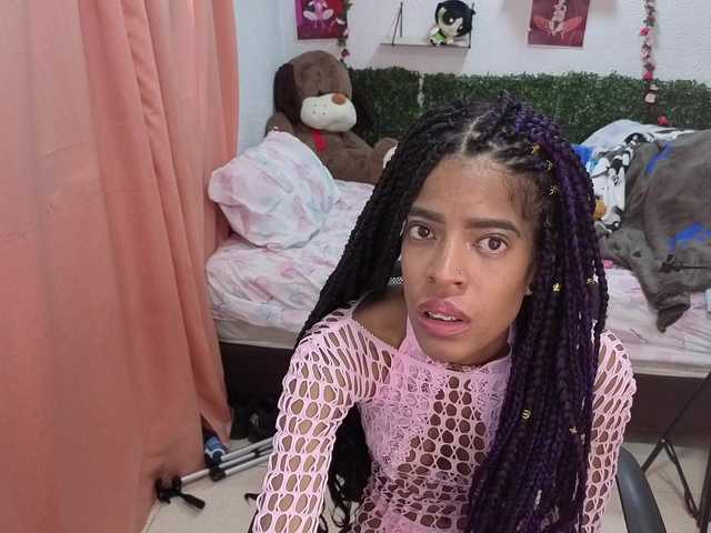 Thianahorny live webcam show