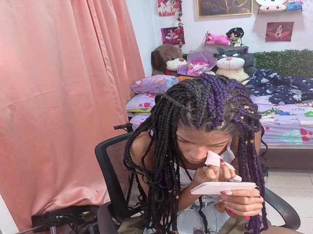 Thianahorny live cam on BongaCams