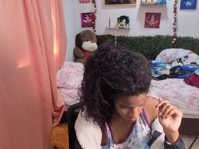 Thianahorny Live Cam on BongaCams