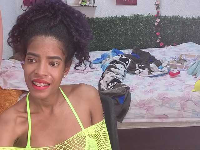 Thianahorny live cam on BongaCams