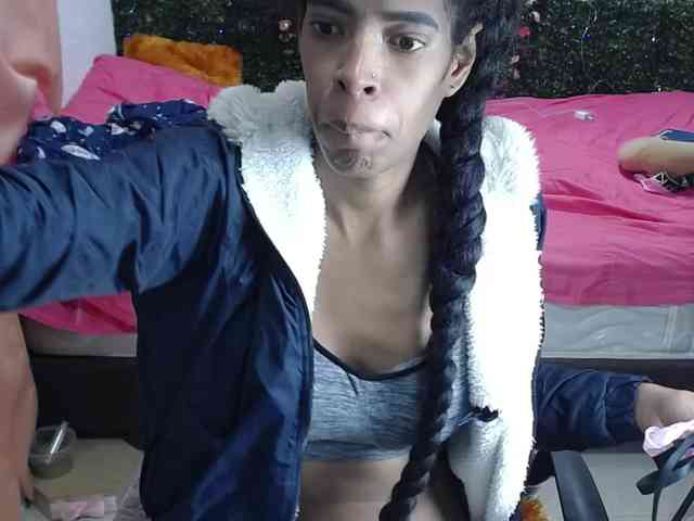 Modelo: Thianahorny