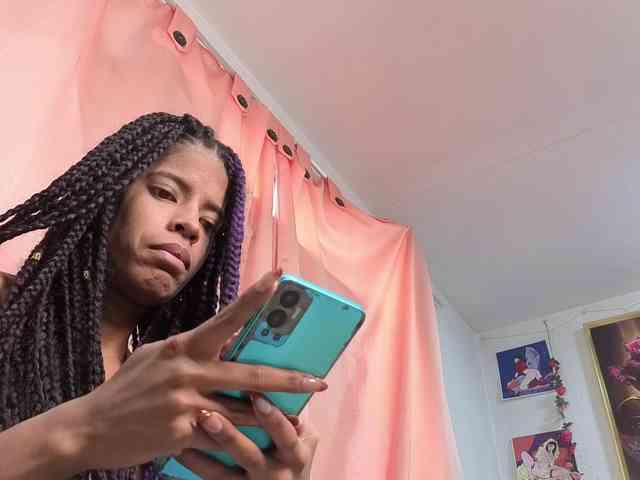 Thianahorny Live Webcam on BongaCams