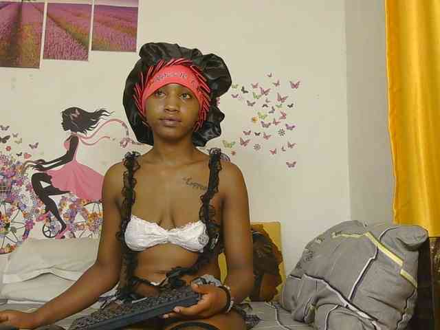 SpicyAngels webcam