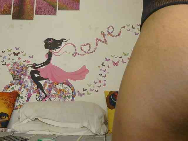 SpicyAngels webcam