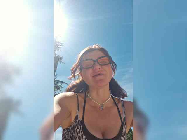 Alise-Shine webcam