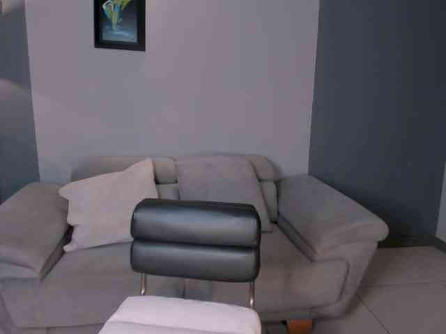 MilaVelvet webcam