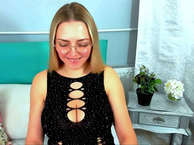 EliseBlondeX