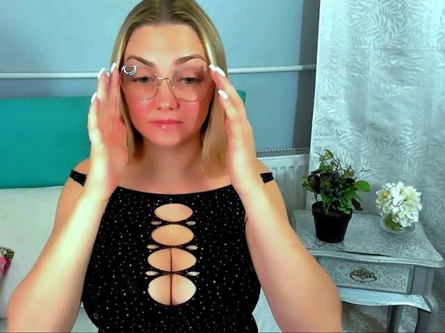 EliseBlondeX