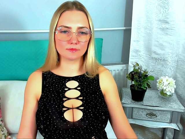 EliseBlondeX
