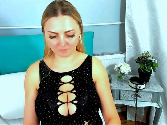 EliseBlondeX