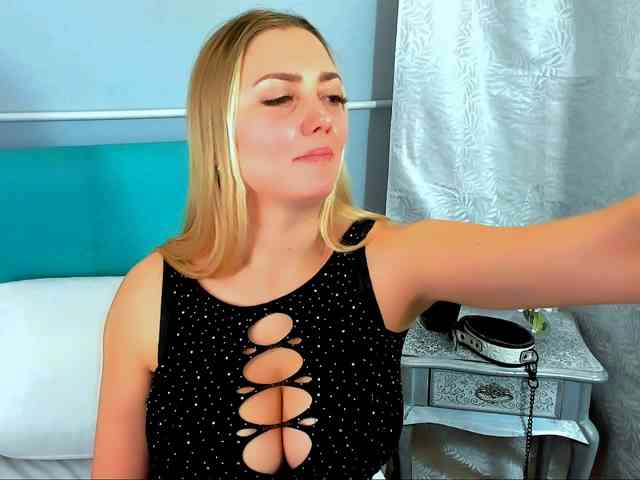 EliseBlondeX