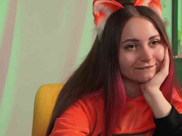CuteKittyMeow webcam