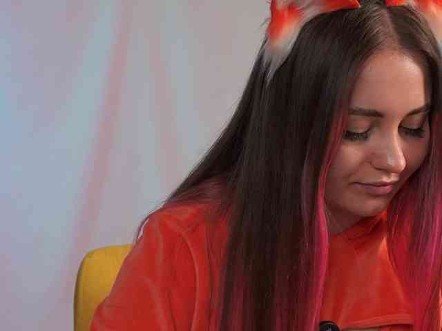CuteKittyMeow webcam