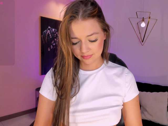 EmilyCarter's BongaCams show and profile