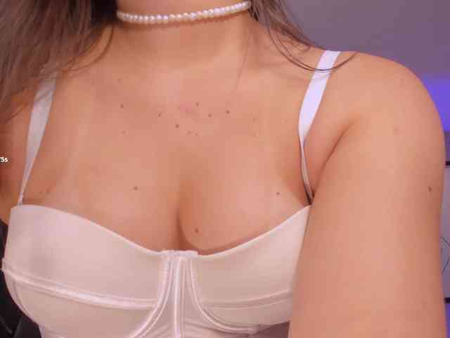 EmilyCarter webcam