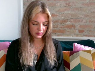 LilyTop Porn Show